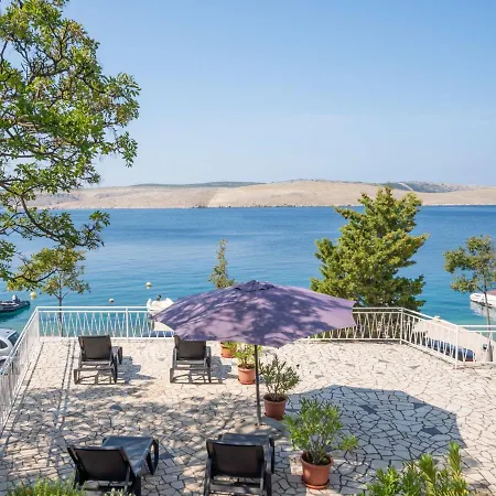 Apartmán Iris By Interhome *