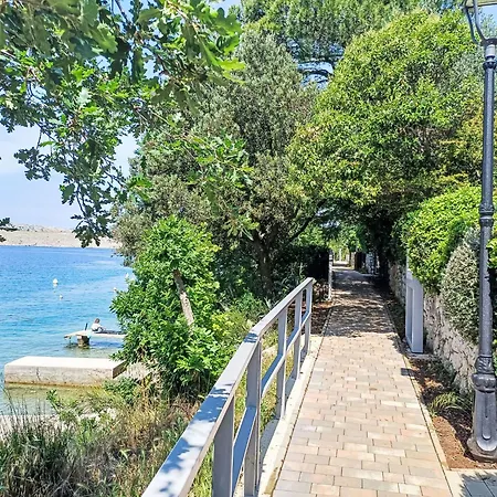 Iris By Interhome Appartement