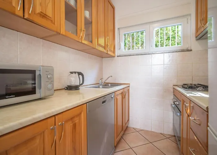 Iris By Interhome * Jadranovo