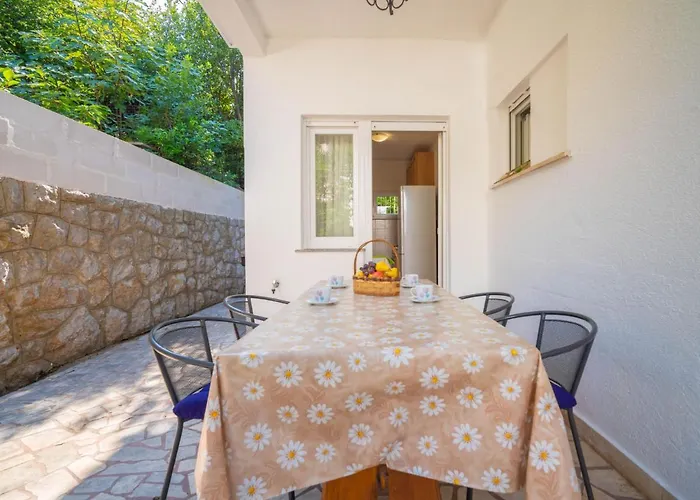 Appartement Iris By Interhome Jadranovo