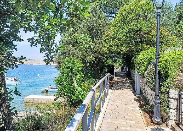 Iris By Interhome Appartement