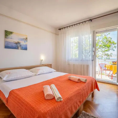 Iris By Interhome * Jadranovo